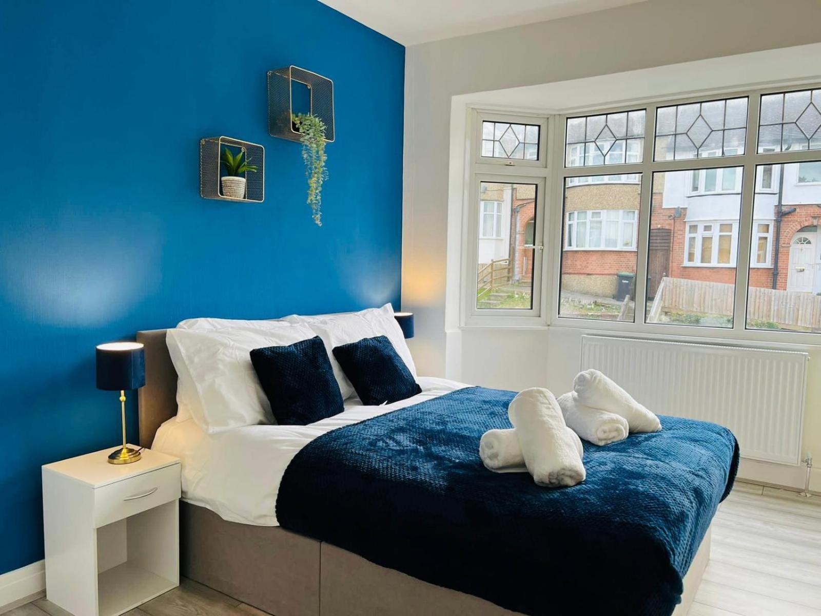 Sariyu Space Luton Hotel Luton  Kültér fotó