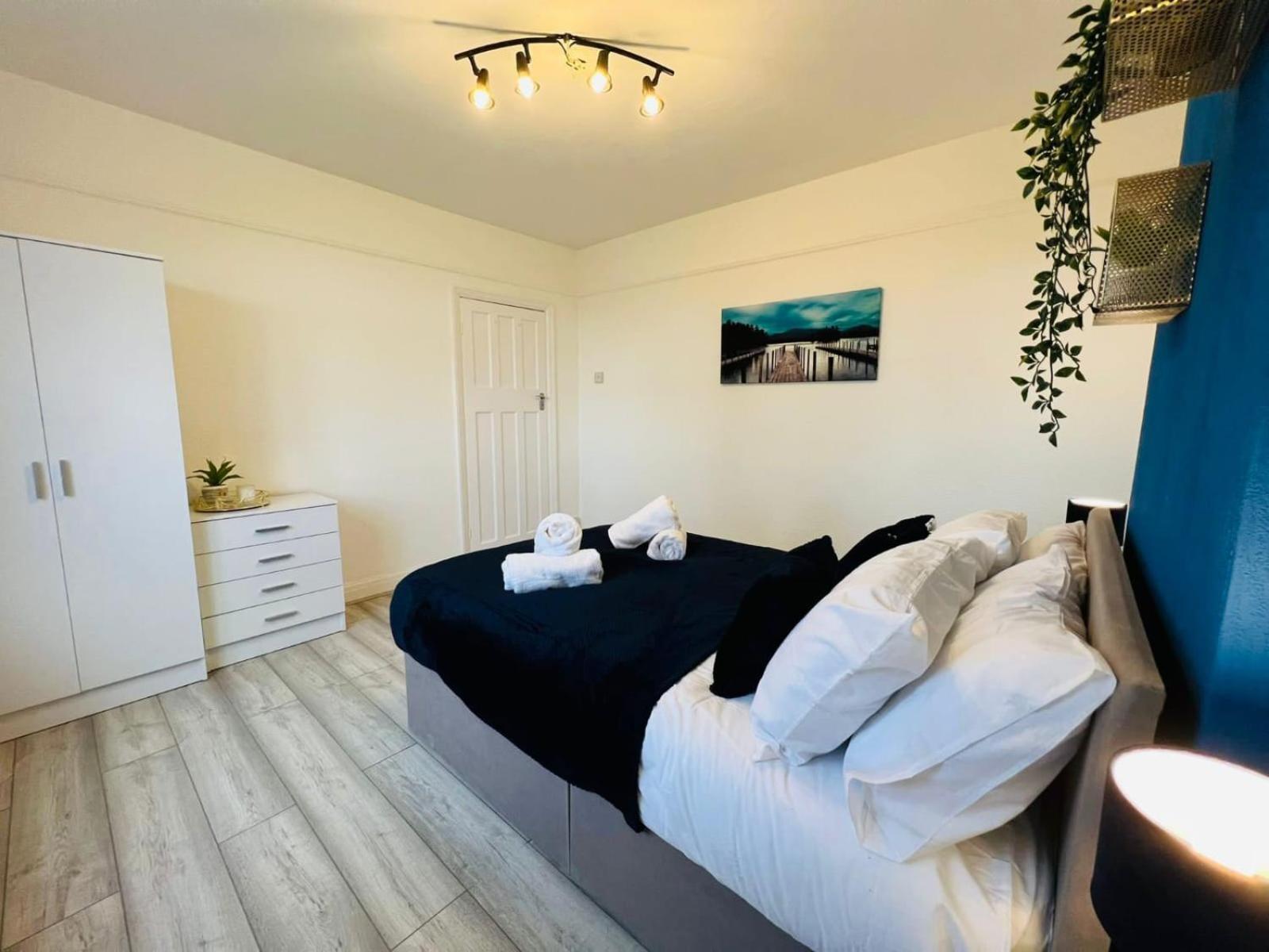 Sariyu Space Luton Hotel Luton  Kültér fotó