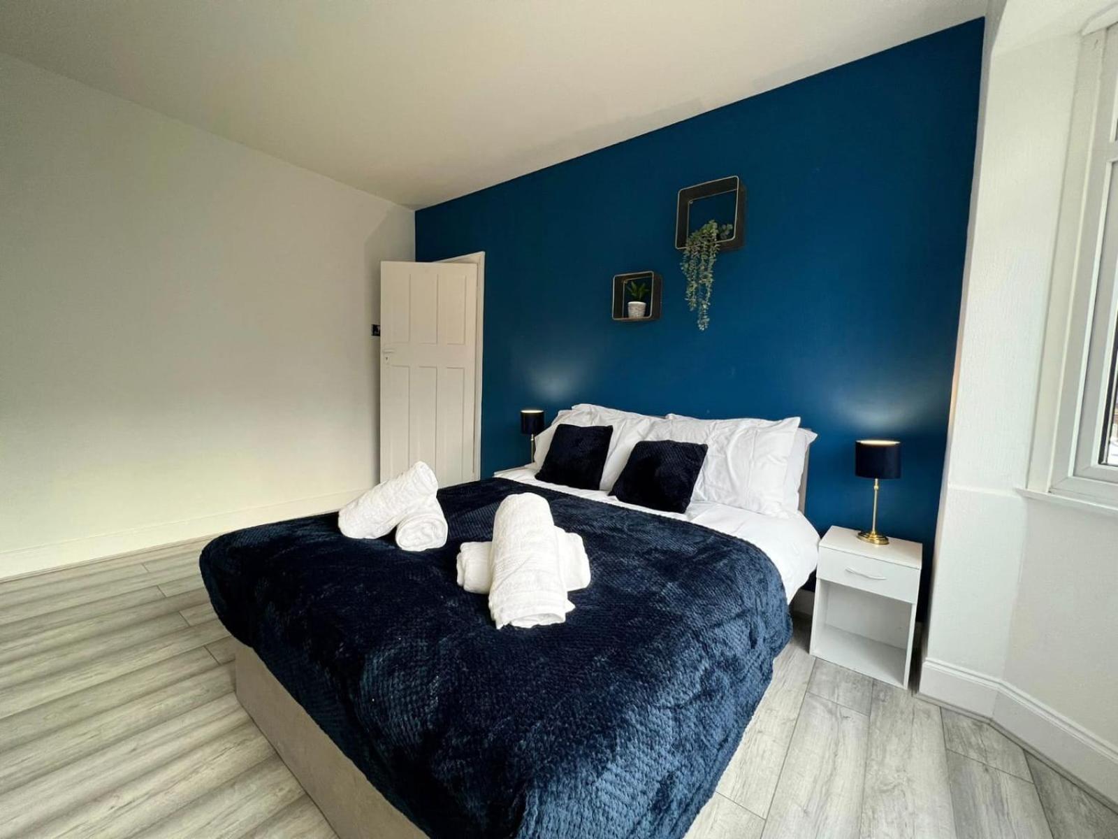 Sariyu Space Luton Hotel Luton  Kültér fotó